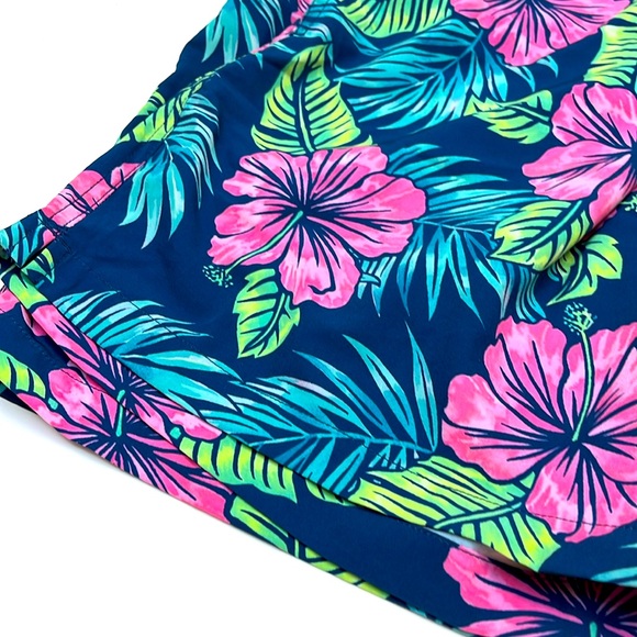 Chubbies Swim Trunks: S-L - Picture 6 of 6